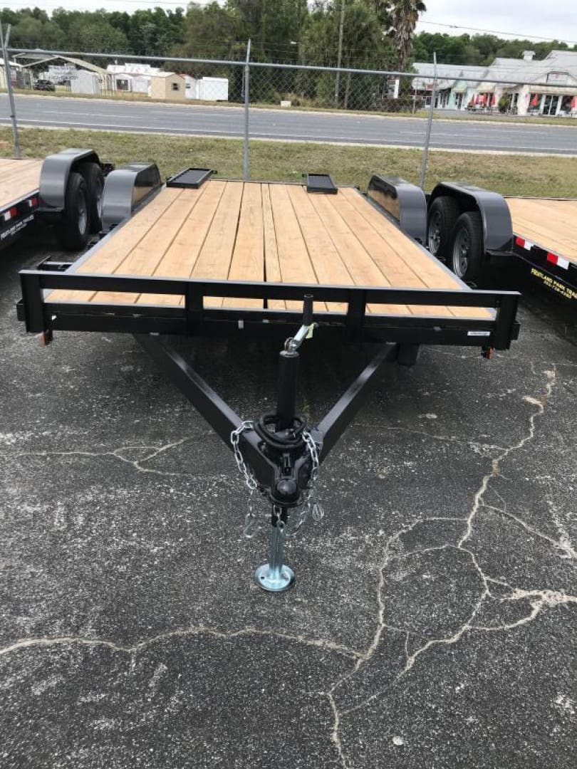 Heavy-duty flatbed trailer for transport
