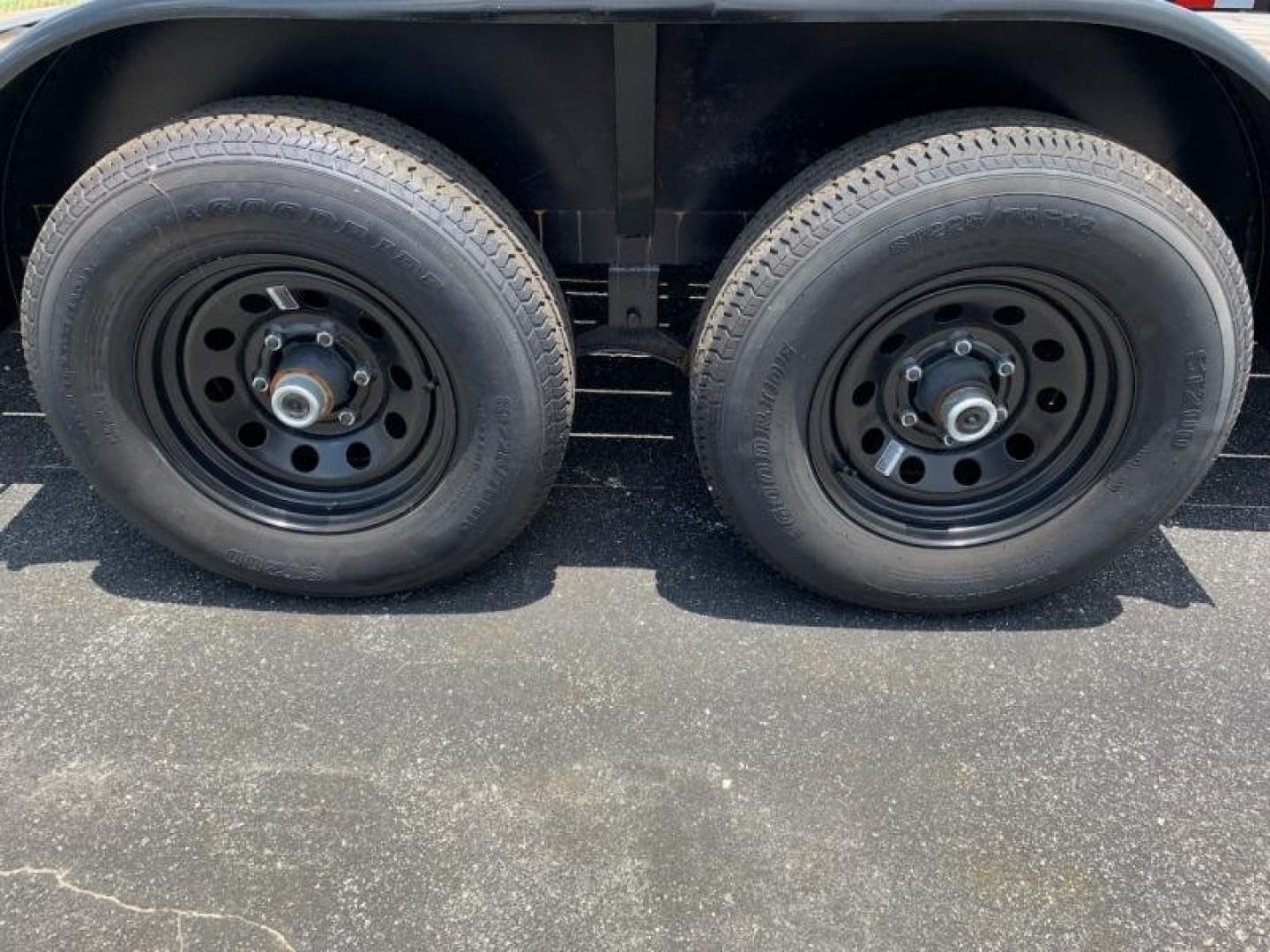 Dual black trailer tires